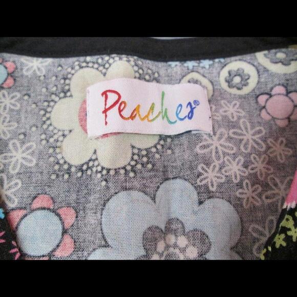 Peaches Womens Bright Floral Uniform Medical Scrub Top Nurse Work Wear Size XS - Picture 3 of 11